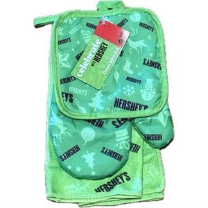 Hershey’s Limited, edition,‎ oven mitt, dish, towel, and pot holder set